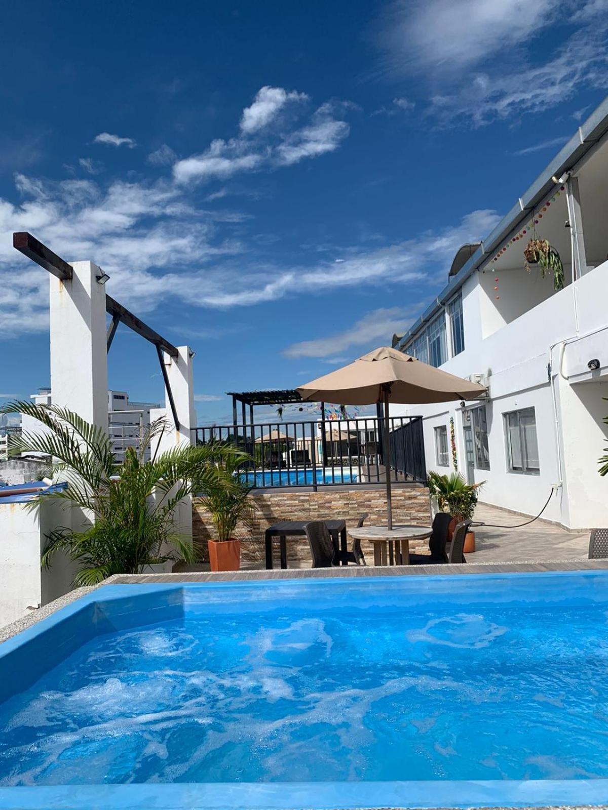 Hotel Inara